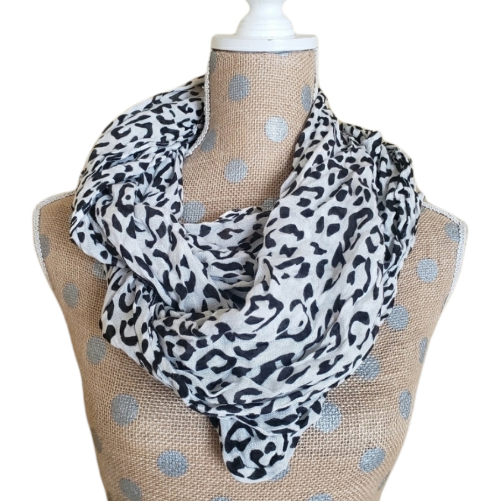 Cejon leopard lightweight infinity scarf